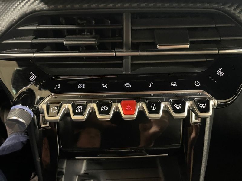 Peugeot 2008 bild 21