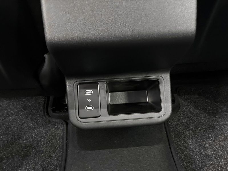 Kia K4 bild 24