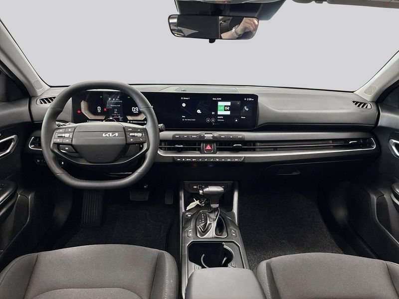 Kia K4 bild 7