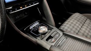 MG ZS EV bild 15