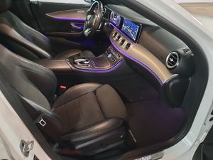 Mercedes E200 bild 13