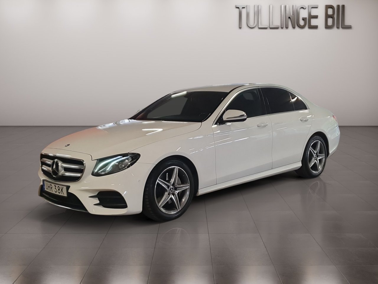 Mercedes E200