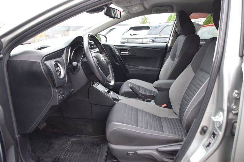 Toyota Auris bild 8