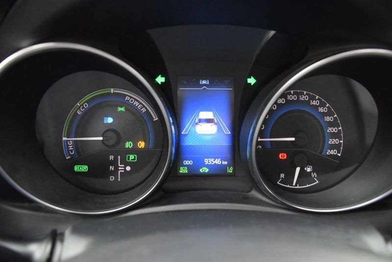 Toyota Auris bild 17