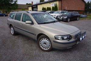 Volvo V70 bild 1