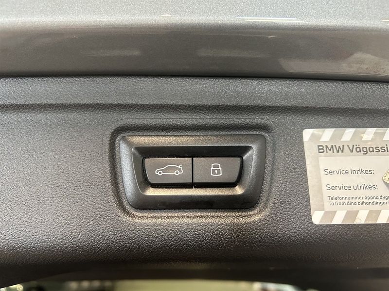 BMW 330 bild 19