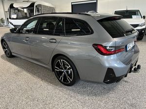 BMW 330 bild 2