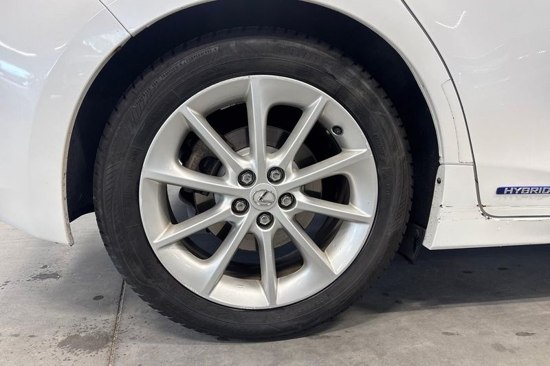 Lexus CT bild 11