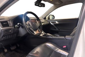 Lexus CT bild 13