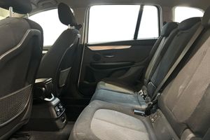 BMW 218 bild 14