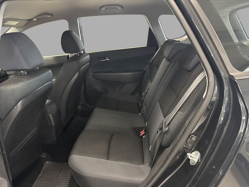 Hyundai i30 bild 9