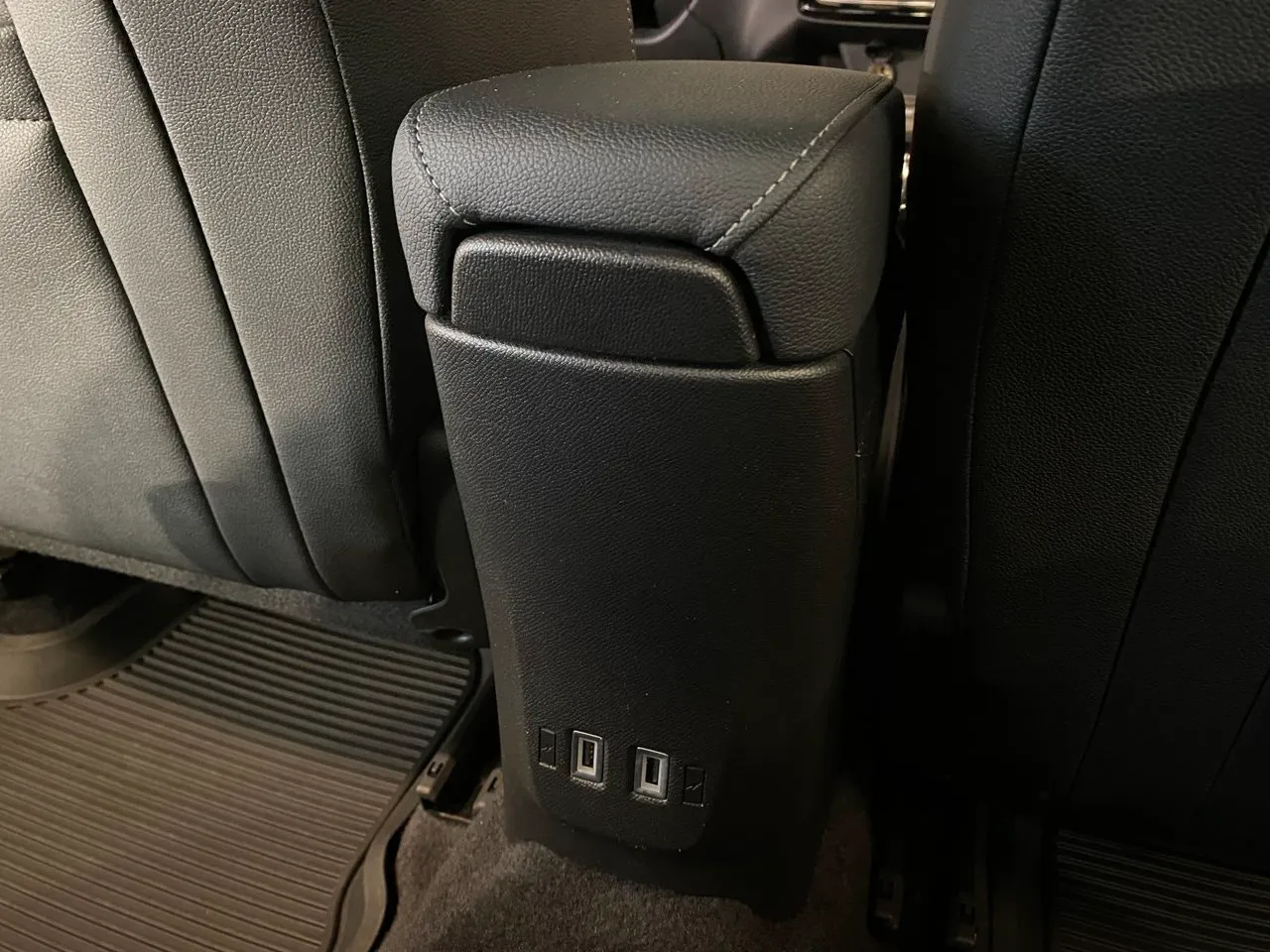 Vehicle image 36