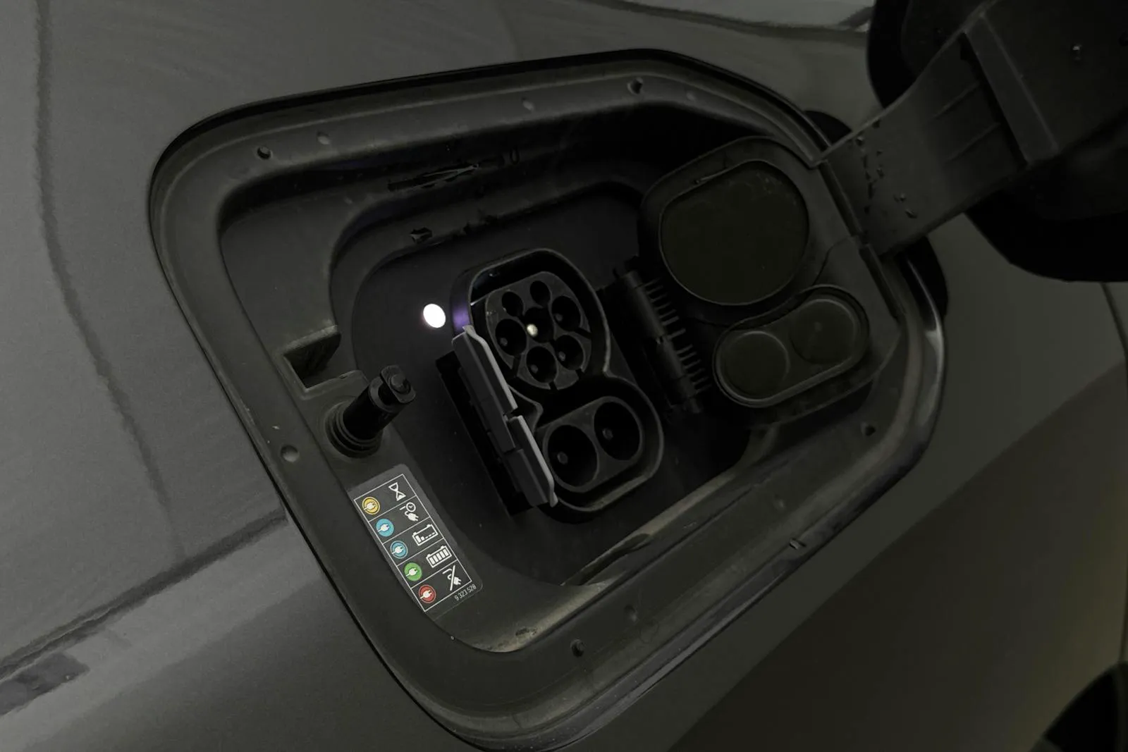 Vehicle image 20