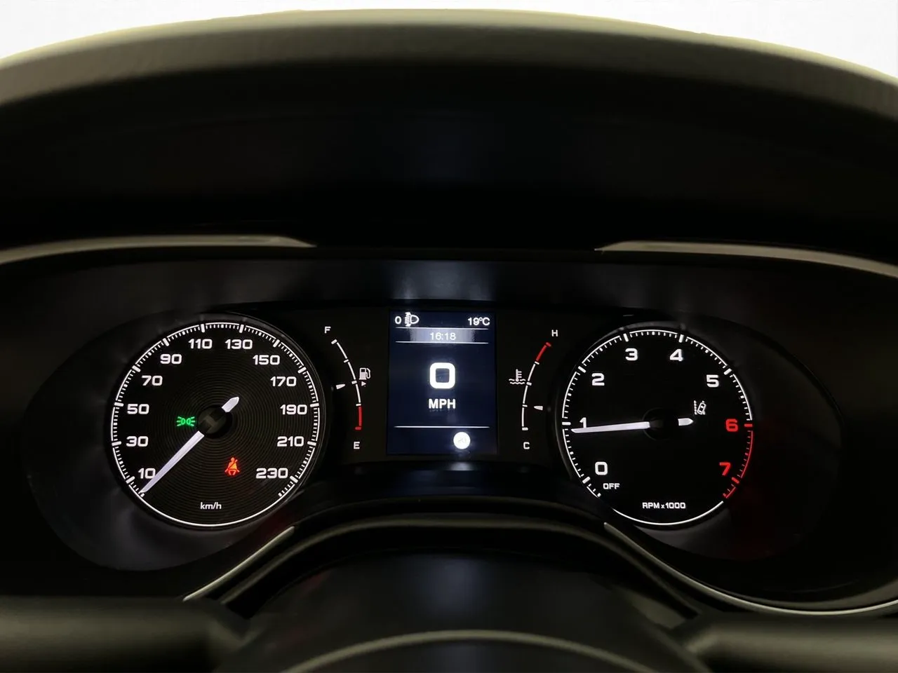 Vehicle image 16