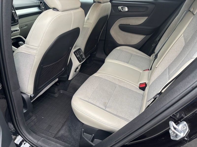 Volvo XC40 bild 15