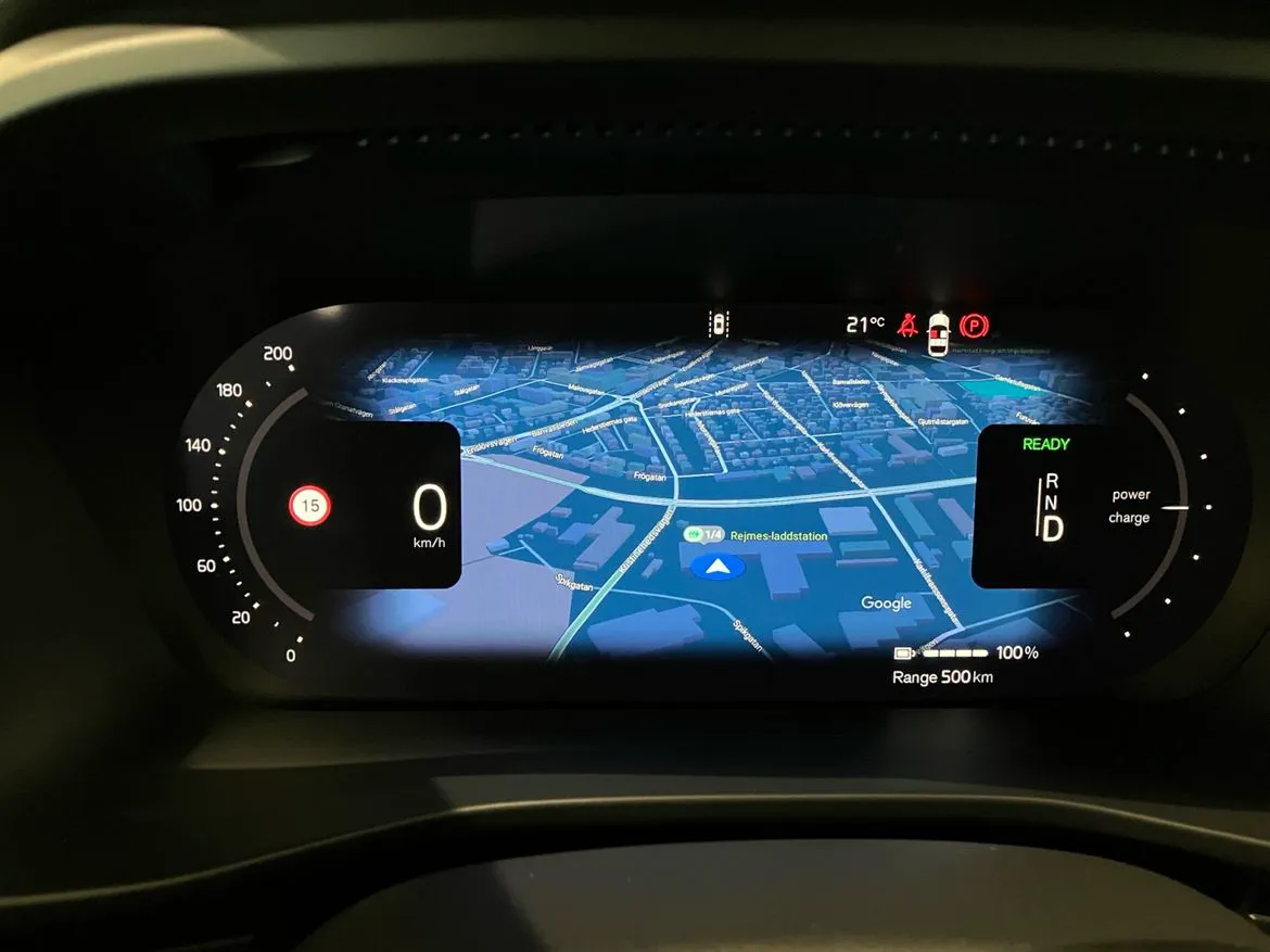 Vehicle image 11