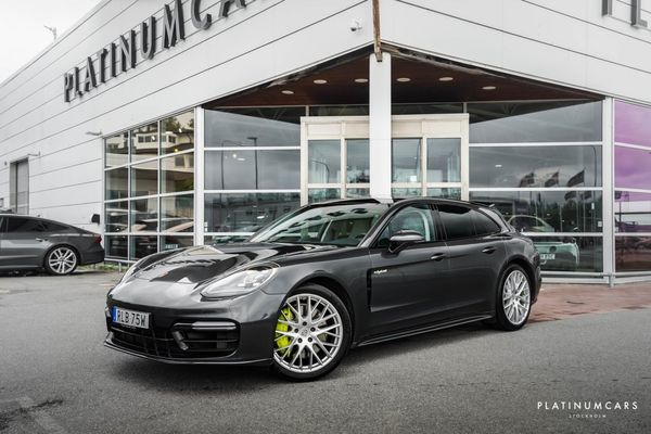 Porsche Panamera 4 E-Hybrid Sport Turismo 462hk / SportDesign / SE SPEC! - 2019