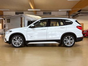 BMW X1 bild 9