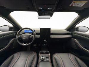 Ford Mustang Mach-E bild 24