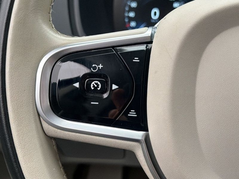 Volvo XC90 bild 15