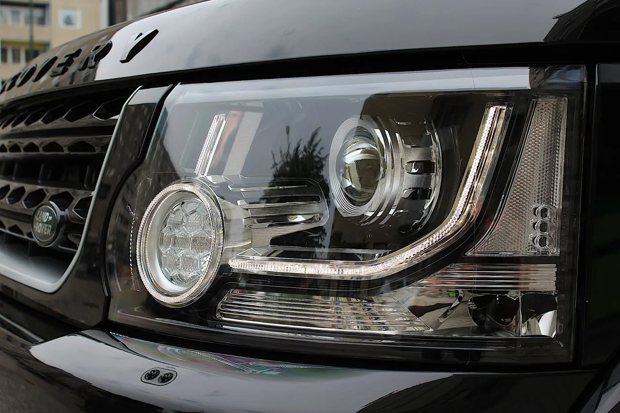 Vehicle image 11