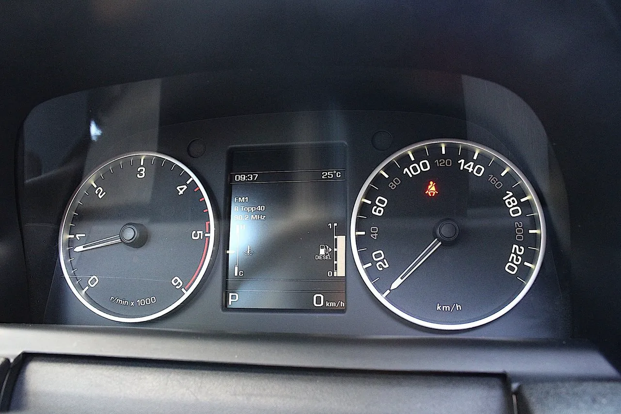 Vehicle image 36