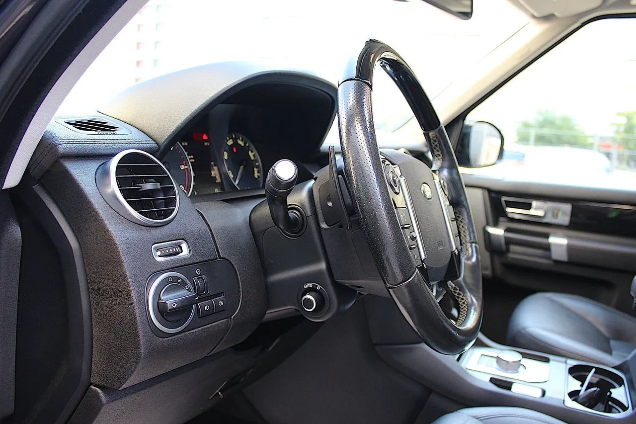 Vehicle image 22