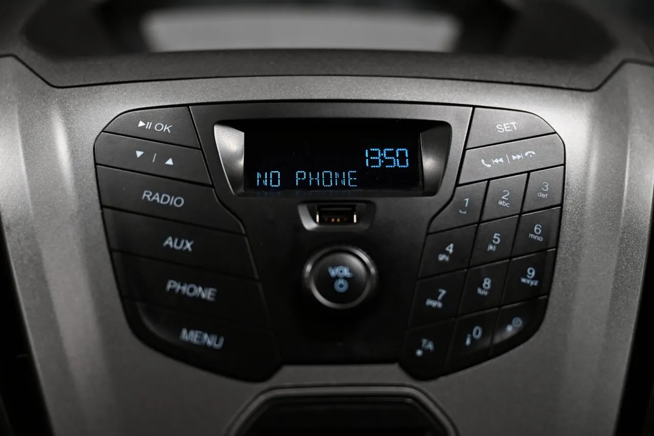 Vehicle image 22