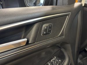 Ford Edge bild 21