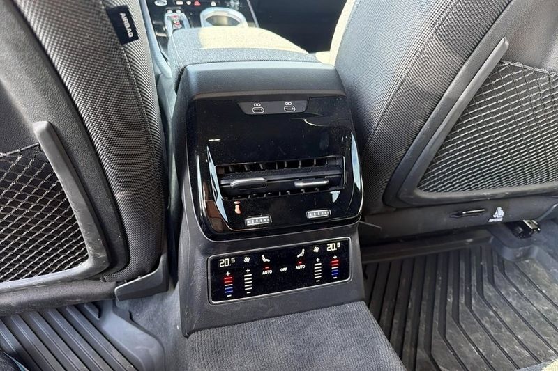 Audi A6 bild 8