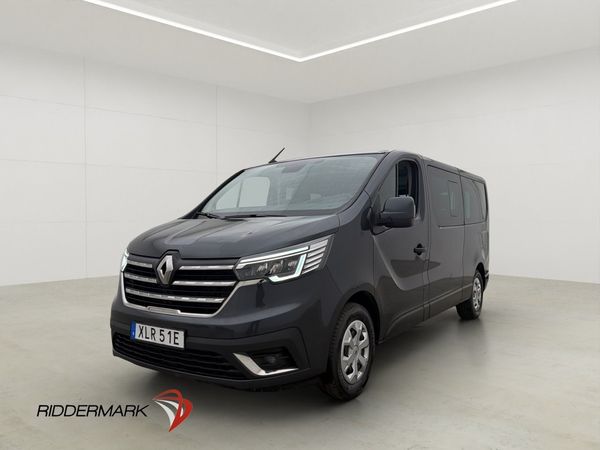 Renault Trafic Passenger Lång 9-Sits Värm PDC CARPLAY Moms - 2022
