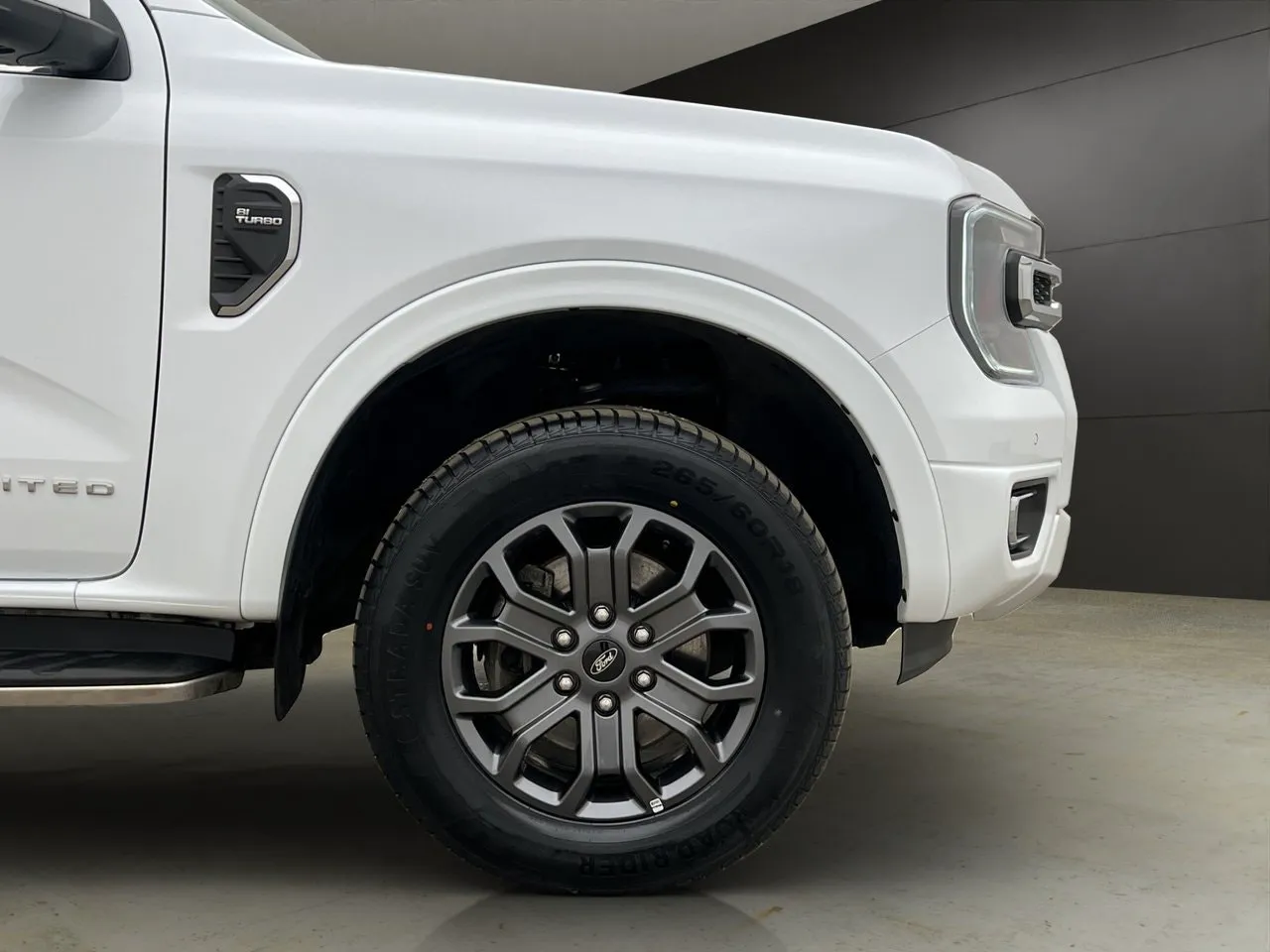 Vehicle image 36