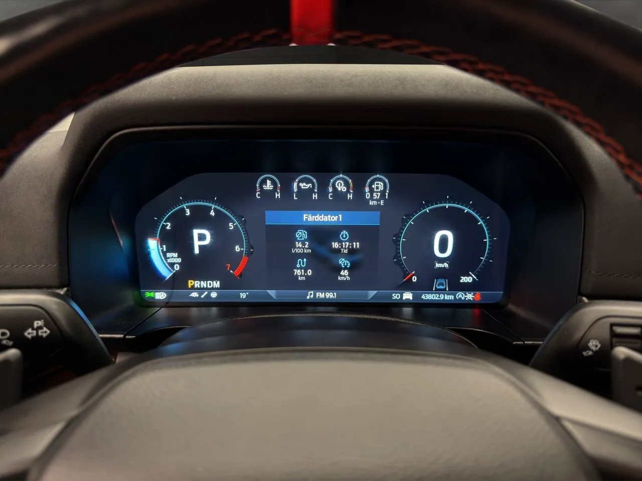 Vehicle image 22