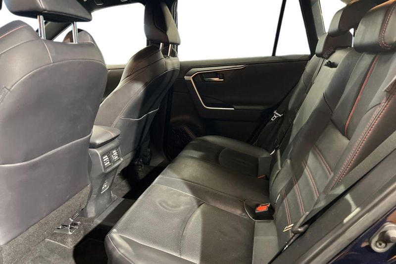 Toyota RAV4 bild 14