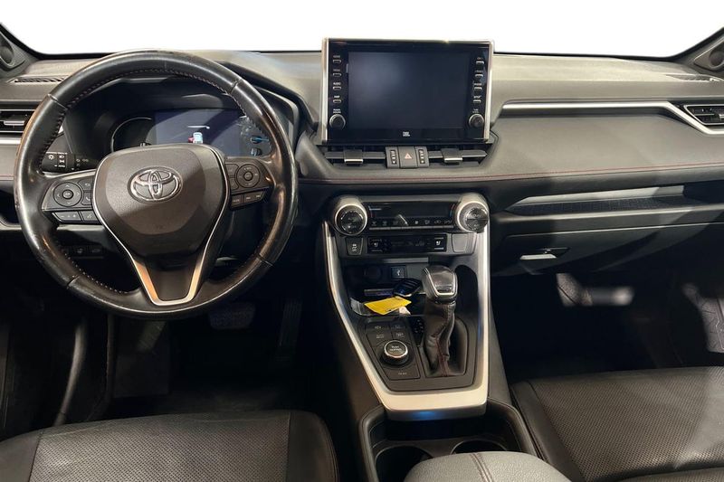Toyota RAV4 bild 11