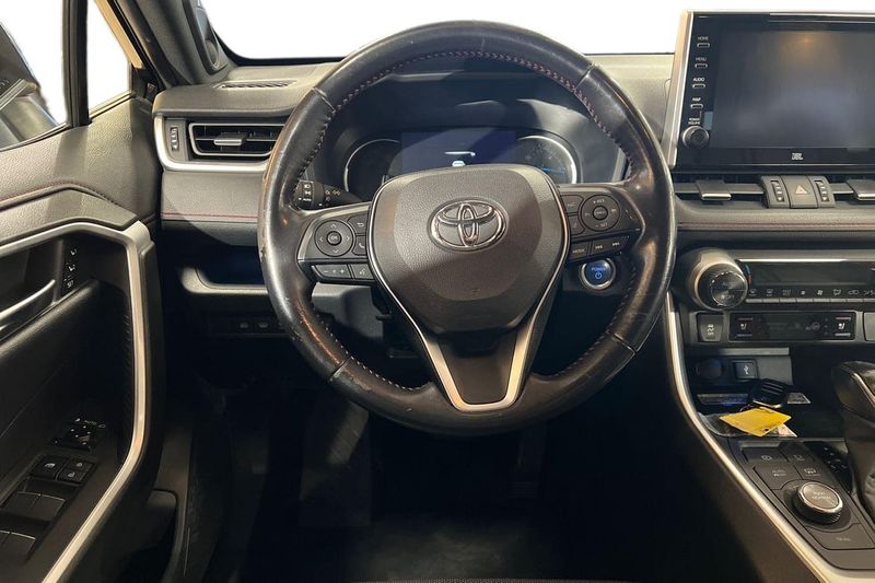 Toyota RAV4 bild 12