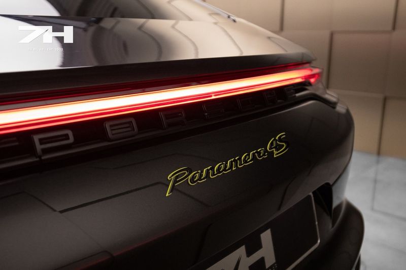 Porsche Panamera bild 24