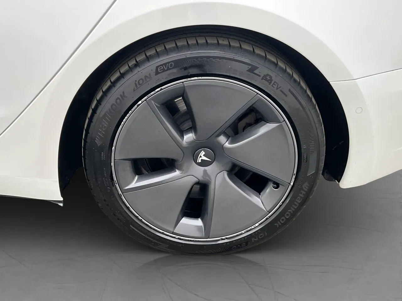 Vehicle image 31