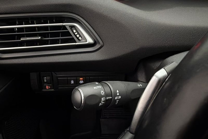 Peugeot 308 bild 24