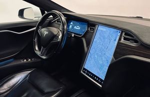 Tesla Model S bild 10