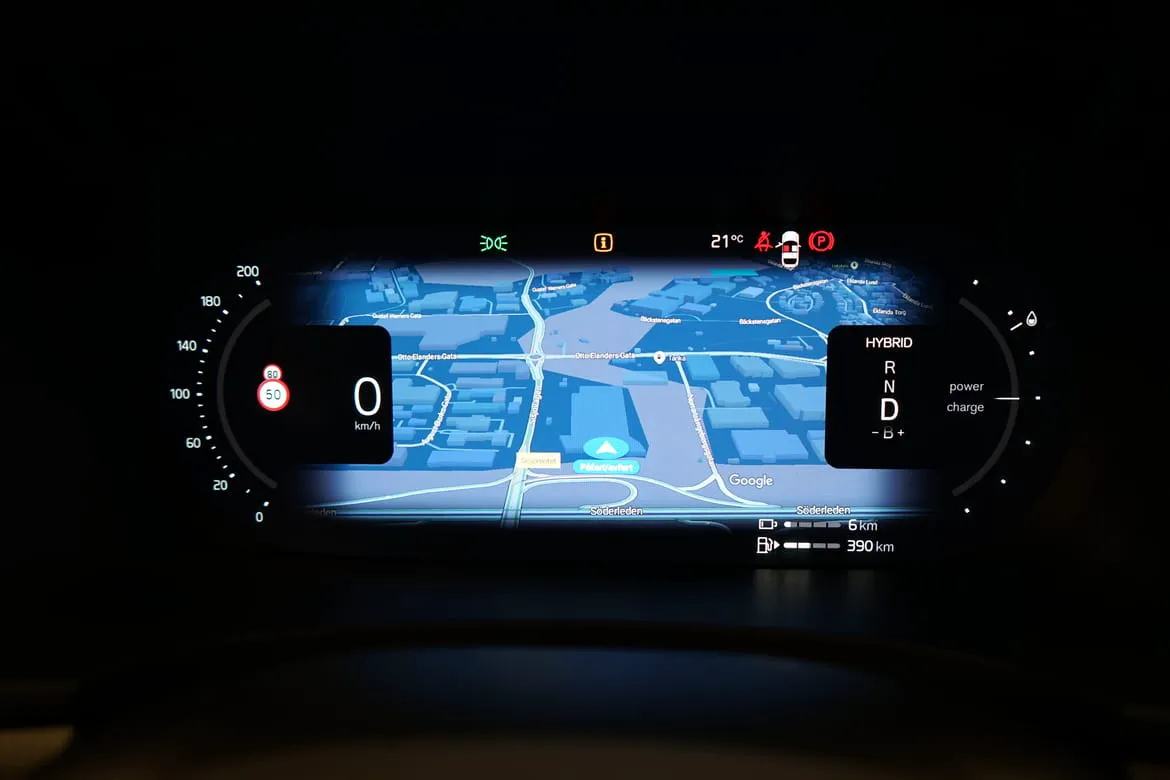 Vehicle image 13