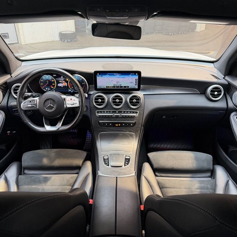 Mercedes GLC300 bild 9