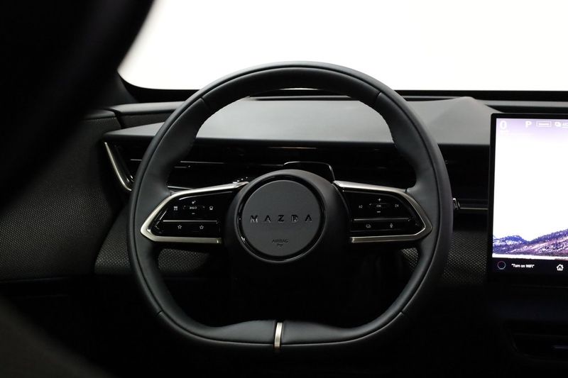 Mazda CX-6e bild 7