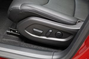 Mazda CX-6e bild 20