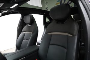 Mazda CX-6e bild 5