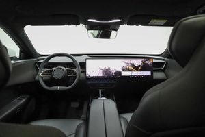 Mazda CX-6e bild 3