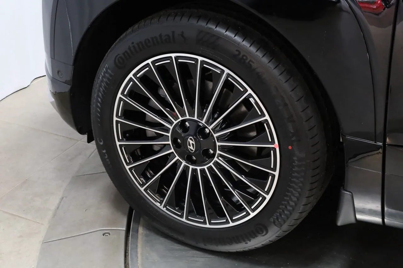 Vehicle image 31