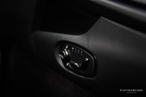 Aston Martin DB12 bild 19