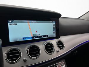 Mercedes E300 bild 14