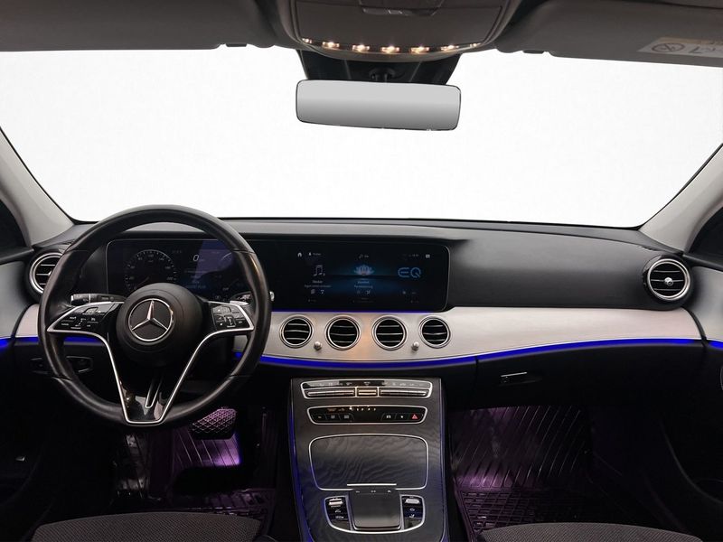 Mercedes E300 bild 16